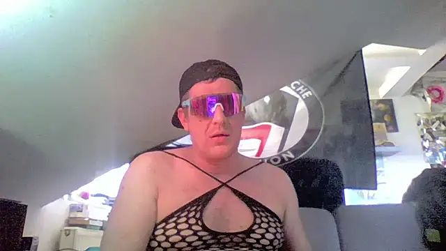Bigthroaterboy Adlı Modelin Web Kamerası Şovu