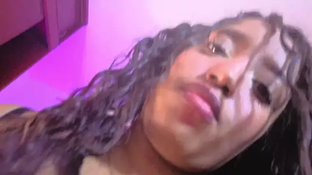 Cleo_luna's Webcam Show
