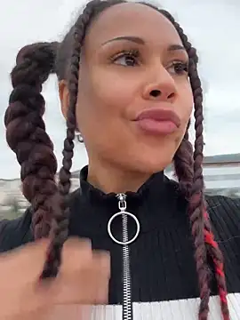 HaileyDiana Webcamshow