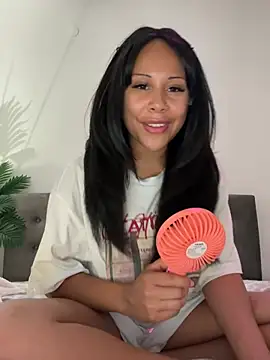HaileyDiana Webcam Show