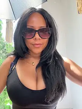 دردشة HaileyDiana الجنسية المباشرة