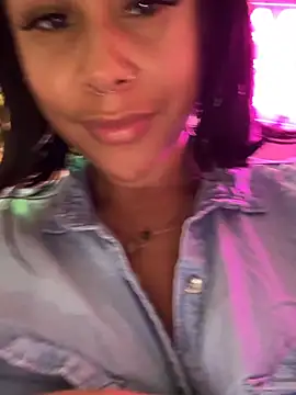 HaileyDiana Webcamshow