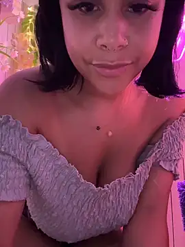 HaileyDiana's Webcam Show