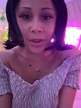 HaileyDiana webcam show