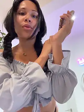 HaileyDiana – Kamerová šou