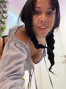 โชว์เว็บแคมของ HaileyDiana