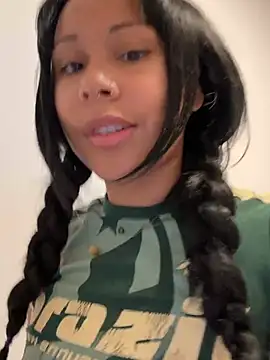 HaileyDiana webcam show