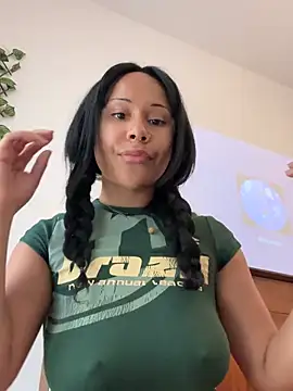 HaileyDiana's Webcam Show