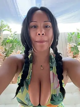 HaileyDiana webcam show