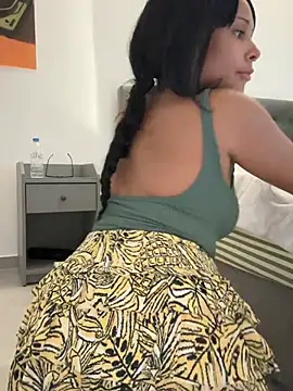 HaileyDiana Webcam-Show