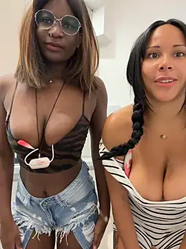 HaileyDiana webcam show