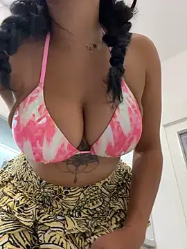 HaileyDiana webcam show