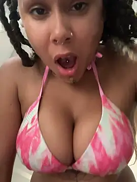 HaileyDiana's Webcam Show