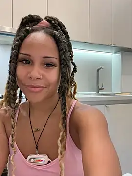 HaileyDiana Webcamshow