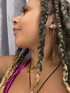 HaileyDiana webcam show