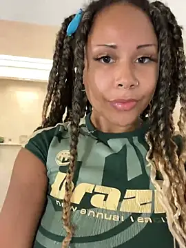 HaileyDiana Webcam Show
