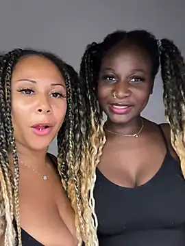 HaileyDiana Webcam Show