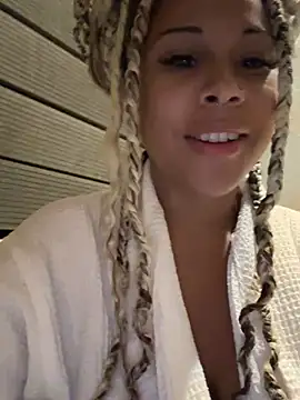 HaileyDiana Chat XXX in diretta