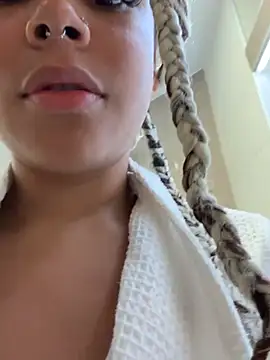 HaileyDiana webcam show