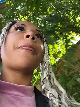 הופעת וובקאם של HaileyDiana
