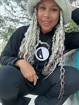 HaileyDiana Webcam-Show