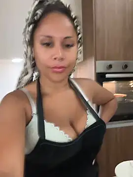 HaileyDiana's Webcam Show