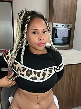 HaileyDiana 라이브 XXX 채팅