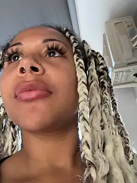 HaileyDiana – webcam-show
