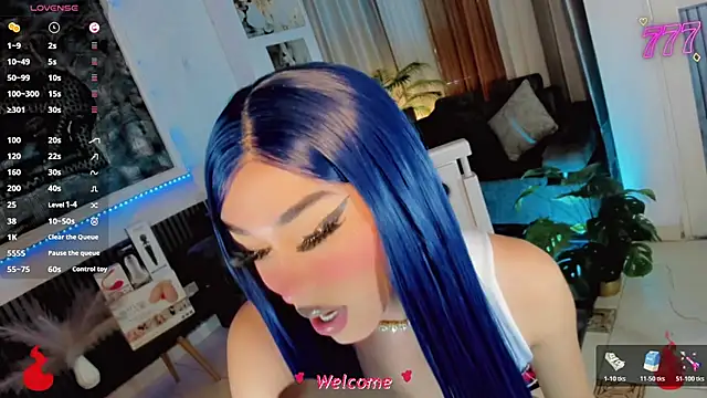 Baby_Aliz webkamerás műsora