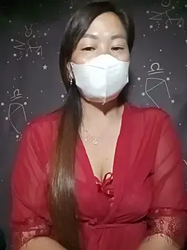 Silylina6969 élő XXX-chatje