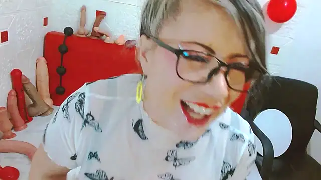 KINKYDONAXXXX – Naživo XXX chat