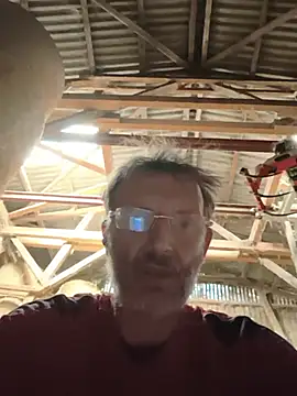 Horwein Pertunjukan Webcam