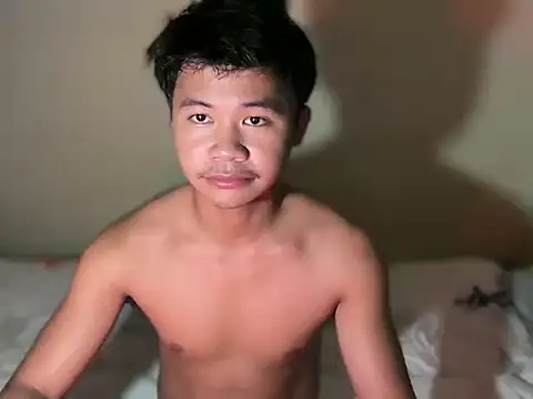 RaVeN354 Pertunjukan Webcam