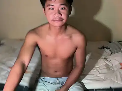 RaVeN354 Pertunjukan Webcam