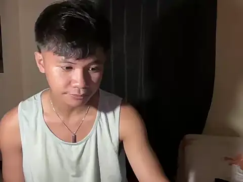 RaVeN354 Pertunjukan Webcam