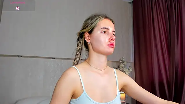 Sala de chat en directo de Erika_Carpenter