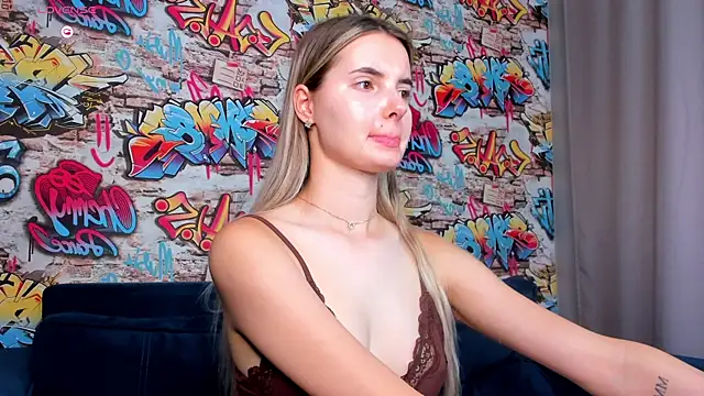 Erika_Carpenter Chat XXX in diretta
