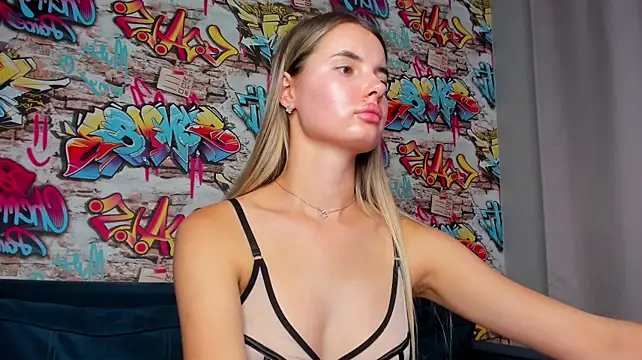 แชท XXX สดของ Erika_Carpenter