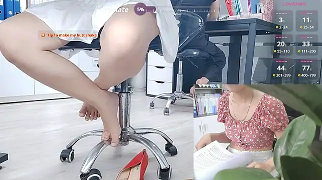 Show modela Lubeyou_KT na web-kameri