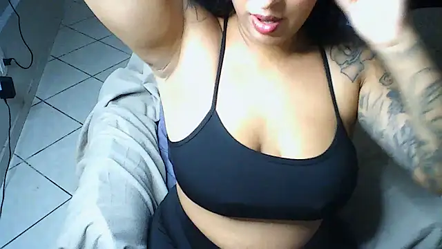 Show de webcam de Indiadeusa