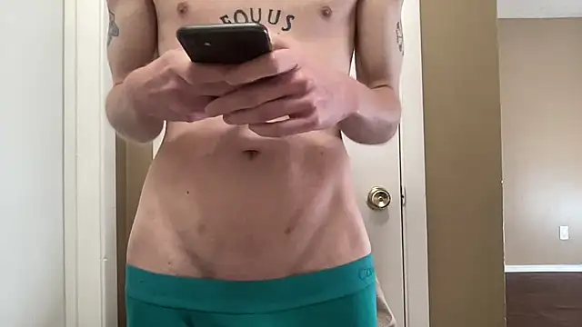 Mikeswanston Show in webcam