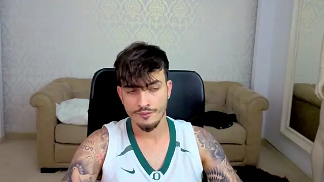 Czat XXX na żywo – BrandonTate