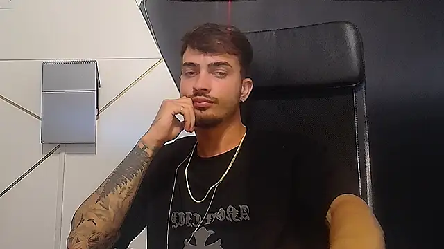 BrandonTate Webcam show