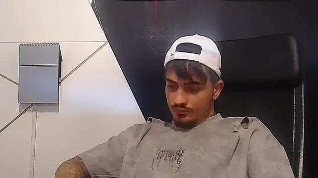 BrandonTate Webcam show