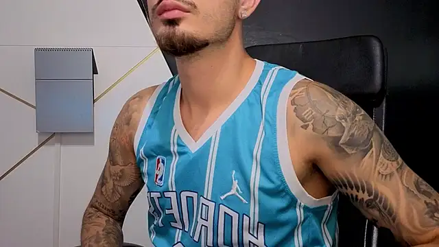 BrandonTate Webcam show