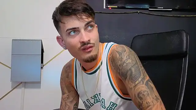 BrandonTate Webcam show