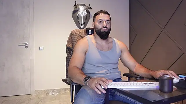 mattmasterss Adlı Modelin Web Kamerası Şovu