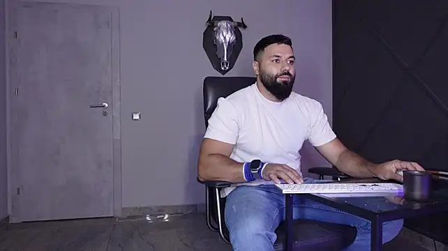 عرض كام mattmasterss