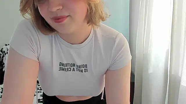 AlicePopsy's Live XXX Chat