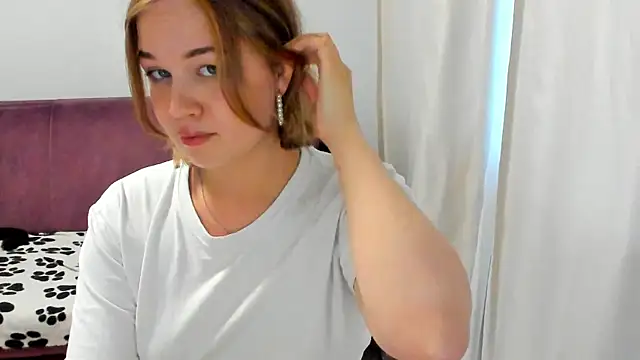 دردشة AlicePopsy الجنسية المباشرة